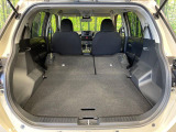 普段のお買い物や通勤、送迎等に十分な荷室スペースを確保しております。セカンドシートを倒すと、大きな荷物の積載も可能です♪