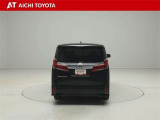 『TOYOTA認定中古車』は「まるごとクリーニング」で綺麗な内外装、「車両検査証」はプロによるチェック、買ってからも安心の「ロングラン保証」、3つの安心安全を標準装備したトヨタのブランドU-Carです