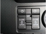 両側電動スライドドアのスイッチ付です。車内からもスイッチひとつで楽にドアの開閉が可能です。電動なので開閉時に力を使う必要がなく、半ドアになることもありません!