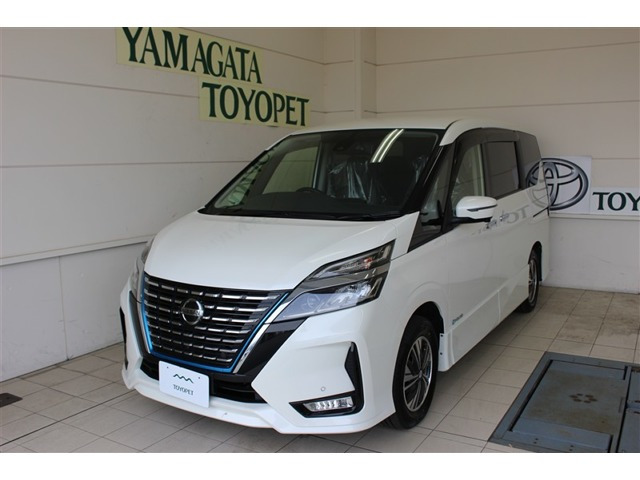 セレナ 1.2 e-POWER ハイウェイスターV 