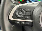 ナビゲーションやオーディオなどを取り付けた場合にはその操作がハンドルの手元でできるステアリングスイッチが付いてます