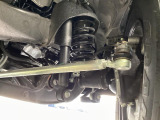 お車を安心してお乗りいただく為には、足回りの定期点検が欠かせません。サービスサポート(有償保証)では無料点検もご提供しており、安心のカーライフをお過ごしいただけるサポート体制が整っています。