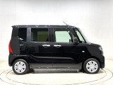 ドアは約90度に開くので荷物も積み込みやすく、乗り降りもしやすい♪ ロングドライブも快適に過ごせる工夫がいっぱいです♪♪