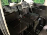 3列目シートはもちろん状態良好☆大人でもゆったりと座って頂けますので、大人数でのお出かけもラクラクです♪ご家族で、気の知れた仲間で、ドライブに行くのが楽しみですね♪