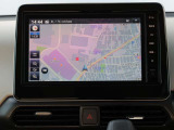 純正メモリーナビ装備です。