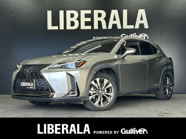 UX250h Fスポーツ 4WD本革シート