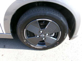 オシャレなアルミホイール♪ ドライブも楽しくなります☆