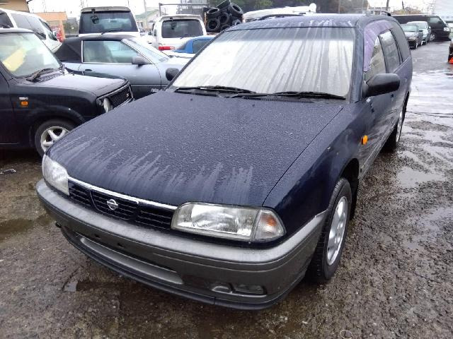 日産 アベニール 