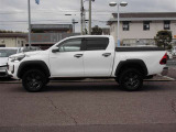 ハイラックス 2.4 Z ディーゼル 4WD 