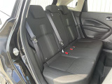 ◆2列目シート◆広々としたスペースで大人の方でも十分座るスペースがございます!オプションでシート撥水、内装丸洗いクリーニングなども取り扱っております。ご希望の際はスタッフまでお申し付けください。