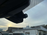 事故などのときに、証拠となるドライブレコーダー付いてます