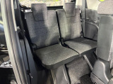 3列目シートはもちろん状態良好☆大人でもゆったりと座って頂けますので、大人数でのお出かけもラクラクです♪ご家族で、気の知れた仲間で、ドライブに行くのが楽しみですね♪