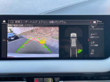 【バックカメラ】前後クリアランスソナー付なので、駐車が苦手な方でも安心です。ガイドの表示・非表示も切り替え可能です。