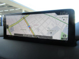 マツダコネクトの10.25インチワイドセンターディスプレイです。『Android Auto』『Apple CarPlay』や独自のコネクテッドサービスに対応したインターフェイスシステムです。