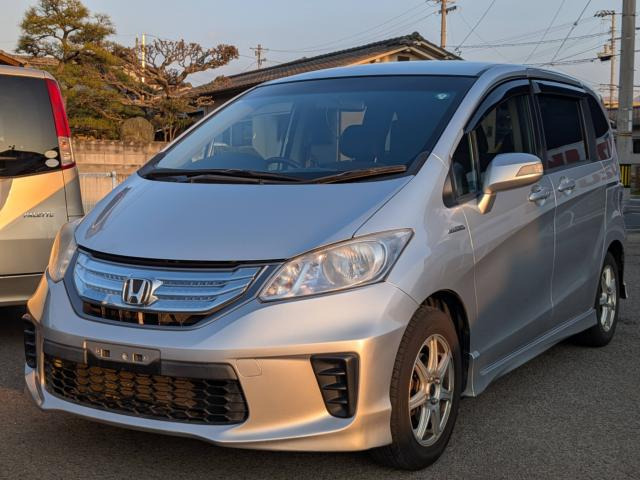 フリードハイブリッド 1.5 ジャストセレクション 