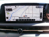 純正ナビで、初めての道や遠出でも安心、もちろんBluetooth搭載なので、好きな音楽を聴きながら楽しいドライブを♪