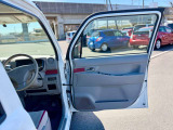 お手頃価格の軽自動車からコンパクトカー・ミニバンなど多彩なラインナップでお客様をお待ちしております!