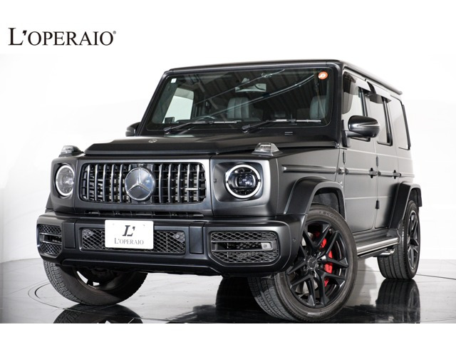 Gクラス AMG G63 4WD マヌファクトゥーアプログラム グレー/黒革