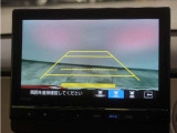 バックカメラ搭載です!車庫入れが苦手な人はもちろん、車両感覚に自信がある人にもお勧めです!見えない箇所が見えるようになるので、低い障害物や隠れてしまっている子供の存在等にも気付く事が出来ます。