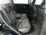 当社の中古車はシートを外して隅々までキレイに仕上げてあります。