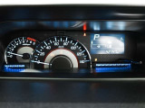 展示車は車の全てを知り尽くしたエキスパートが基本性能に関わる機能や状態を徹底的にチェックしています。消耗部品の事前交換など法定12ヶ月点検相当の点検・整備を必ず実施しています。