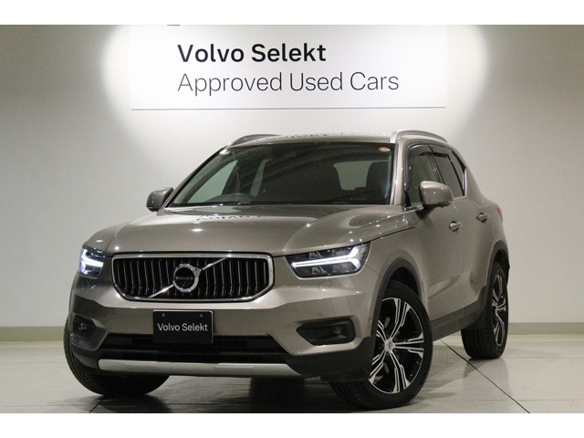 XC40 B4 AWD インスクリプション 4WD 