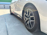 BMW純正アルミホイールです。納車時にはアルミホイールコーティングも承っております!是非ご検討下さいませ。