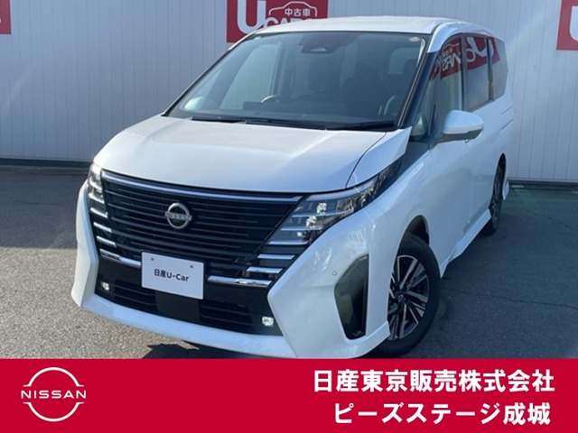 セレナ 1.4 e-4ORCE ハイウェイスターV 4WD 