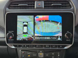 駐停車には便利なアラウンドビューモニター搭載。サイドモニターの切り替えも可能です。
