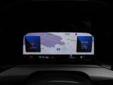 デジタルメータークラスター【Digital Cockpit Pro】付き車両。メーター内にナビゲーションが表示されます。