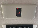 SOSコールです。Nissan Connectにご加入いただくことでお使いいただけます。