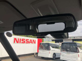 バックミラーは大きくて後ろが確認しやすいです!