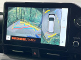 【パノラミックビューモニター】専用のカメラにより、上から見下ろしたような視点で360度クルマの周囲を確認することができます☆死角部分も確認しやすく、狭い場所での切り返しや駐車もスムーズに行えます。