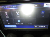 AM、FMラジオ、CD再生、交通情報、SDカード再生、AUX、Bluetooth装備しています♪