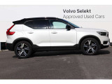 XC40 B4 AWD Rデザイン 4WD 