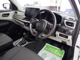 今まで大切に乗られてたお車を下取りさせていただきます。沢山の思い出が詰っている分、価格の限界まで頑張らさせていただきます。