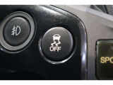 VSA(Vehicle Stability Assist)が装備!!VSAはコーナリング時の横滑りを抑制する機能と車両の急激な挙動変化を抑える機能で、安定した走行を実現していいます!!