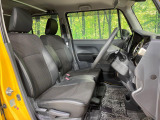 運転席シート廻りは使用感も少なく、良好な状態となっています。丁寧に使われていたことがよくわかりますね。