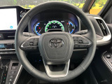 【純正革巻きステアリング】上質な革を使用することで、手にしっかり馴染みとても運転しやすいハンドルです♪