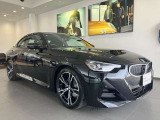 【BMWの伝統-2】時代を超える美しさ。磨き抜かれたエアロダイナミクスが瞳を奪う。一目で伝わるスポーティーなプロポーションは、BMWの走行性能を生み出すのに欠かせない要因の一つです。