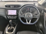 禁煙車でしたので不快なニオイは致しません。車内クリーニングも実施済みとなります。ご希望で別途有料となりますが車室内用「抗菌・抗ウィルスコート」(効果期間:3か月/料金:5,500円)を承っております。