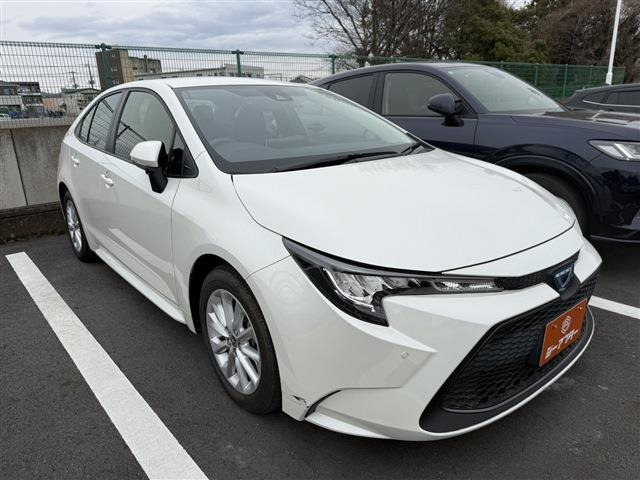 カローラ1.8 ハイブリッド S禁煙車 純正ナビ バックカメラ