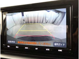 苦手な車庫入れも安心のバックモニター装備です☆彡
