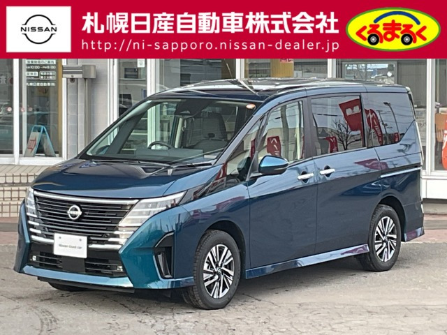 セレナ 1.4 e-4ORCE ハイウェイスターV 4WD 