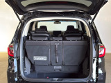 荷室もお荷物が十分に積み込める大きさです。