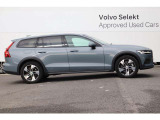 V60クロスカントリー プラス B5 AWD 4WD 