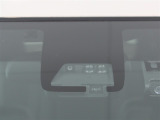 サポカーは、高齢運転者を含めたすべてのドライバーによる交通事故の発生防止・被害軽減対策の一環として、国が推奨する新しい自動車安全コンセプトです。詳しくは販売店スタッフまでおたずねください。