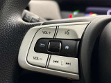 運転しながら手元でオーディオ操作ができます!ハンドルから手、目を放すことなく運転も安心です!