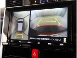 バックガイドモニターで、後方を確認しながら安心して駐車することができます。運転初心者も熟練者も必須の機能ですよ!