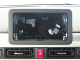 オーディオ取り付けスペースあります。 お好きなナビやオーディオを取り付け出来ます。